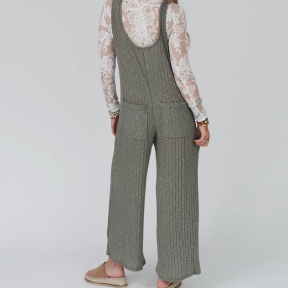11 Boho Wide leg Jumpsuit - Picture 3 of 3